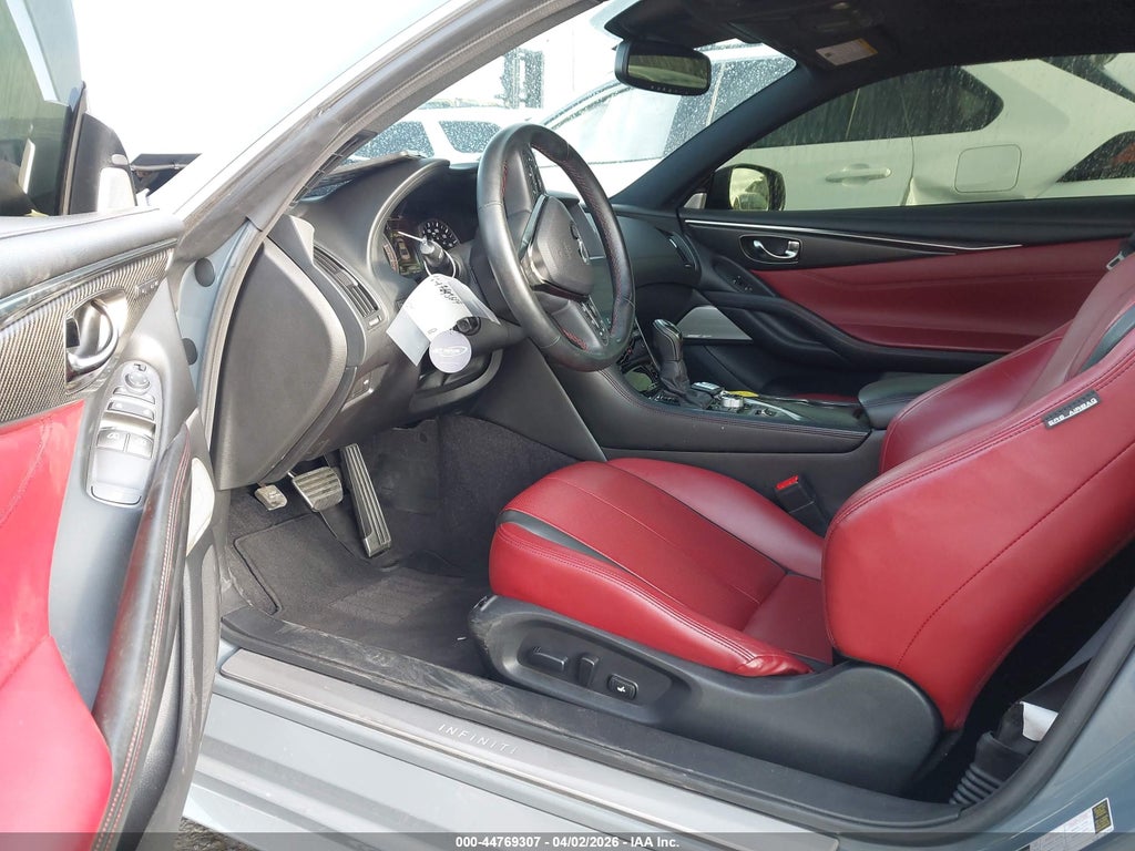 Infiniti Q60 2022