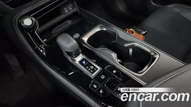 Lexus NX 2023