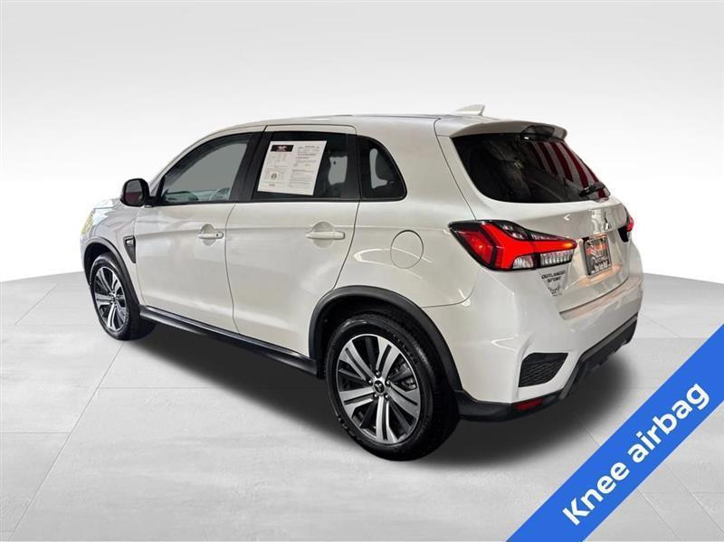 Mitsubishi Outlander Sport 2021