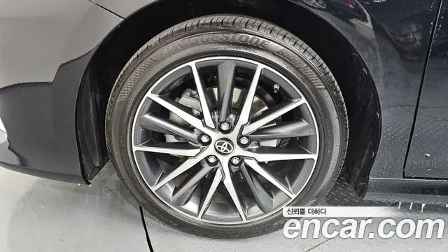 Toyota Camry 2024