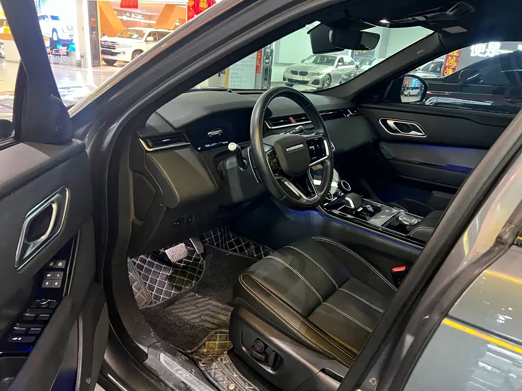 Land Rover Range Rover Velar 2021