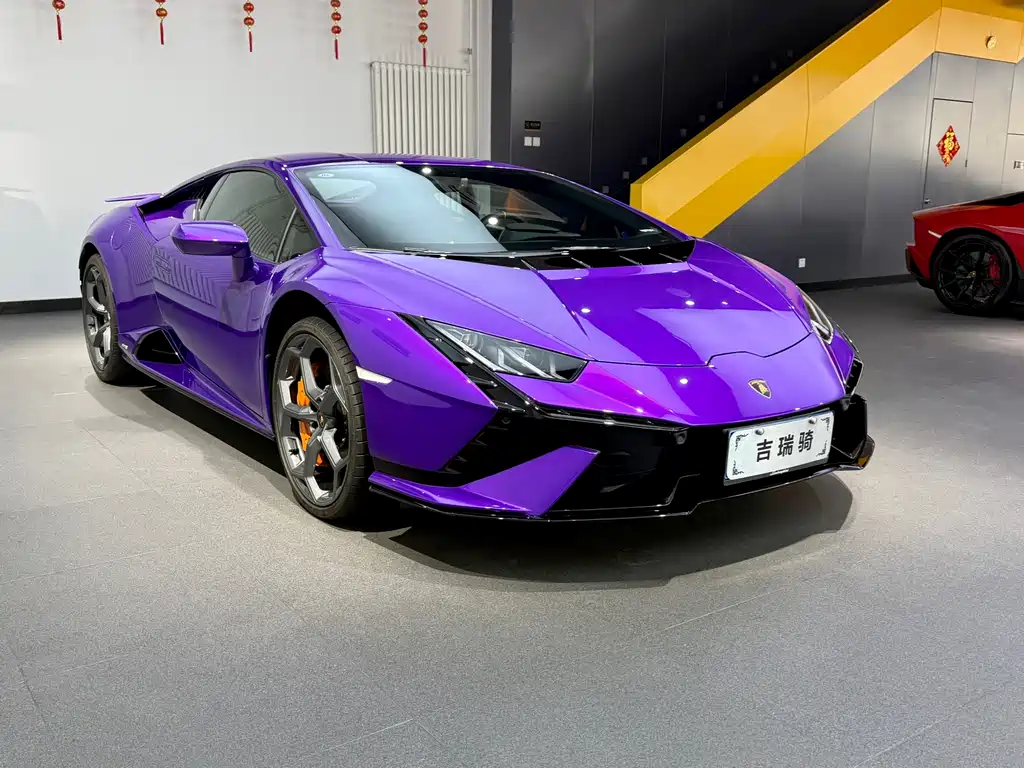 Lamborghini Huracán 2025