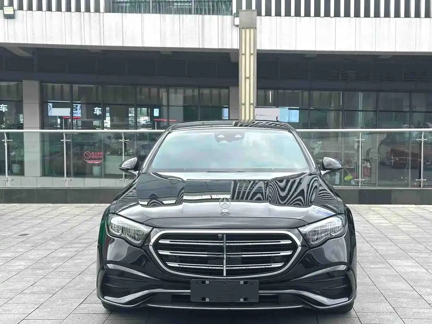 Mercedes-Benz E-Класс 2024