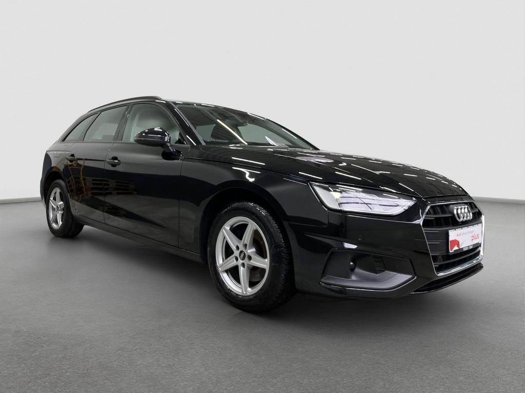 Audi A4 2023