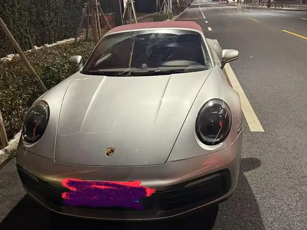 Porsche 911 2021