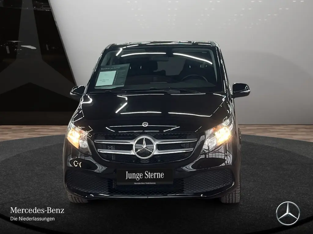 Mercedes-Benz V 220 2021