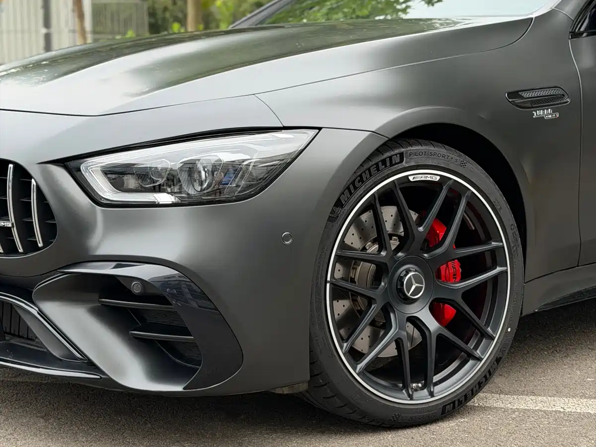 Mercedes-Benz AMG GT 2023