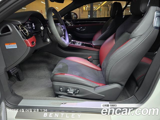 Bentley Continental 2023