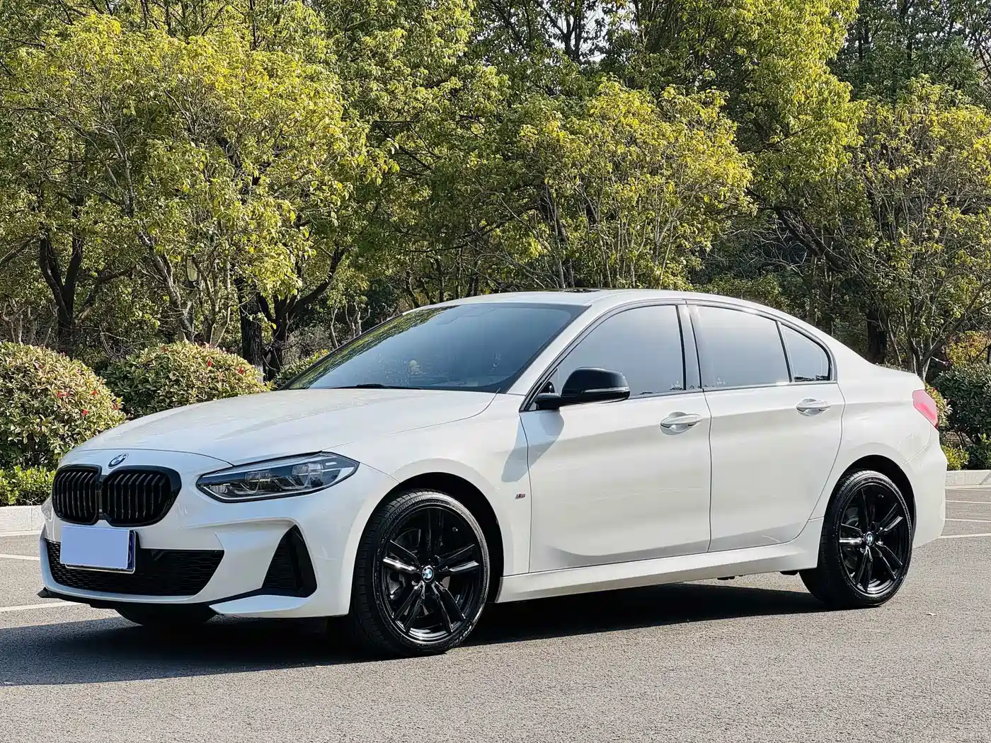 BMW 1 серии 2023