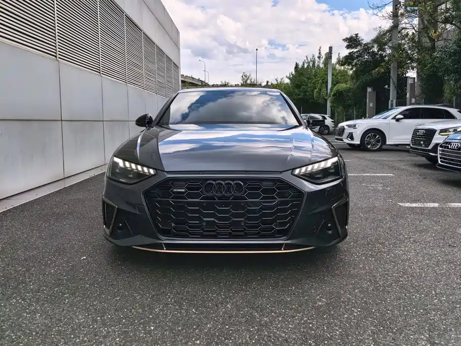Audi A4 2024