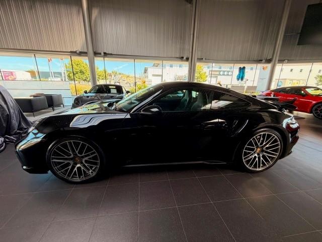 Porsche 911 2023