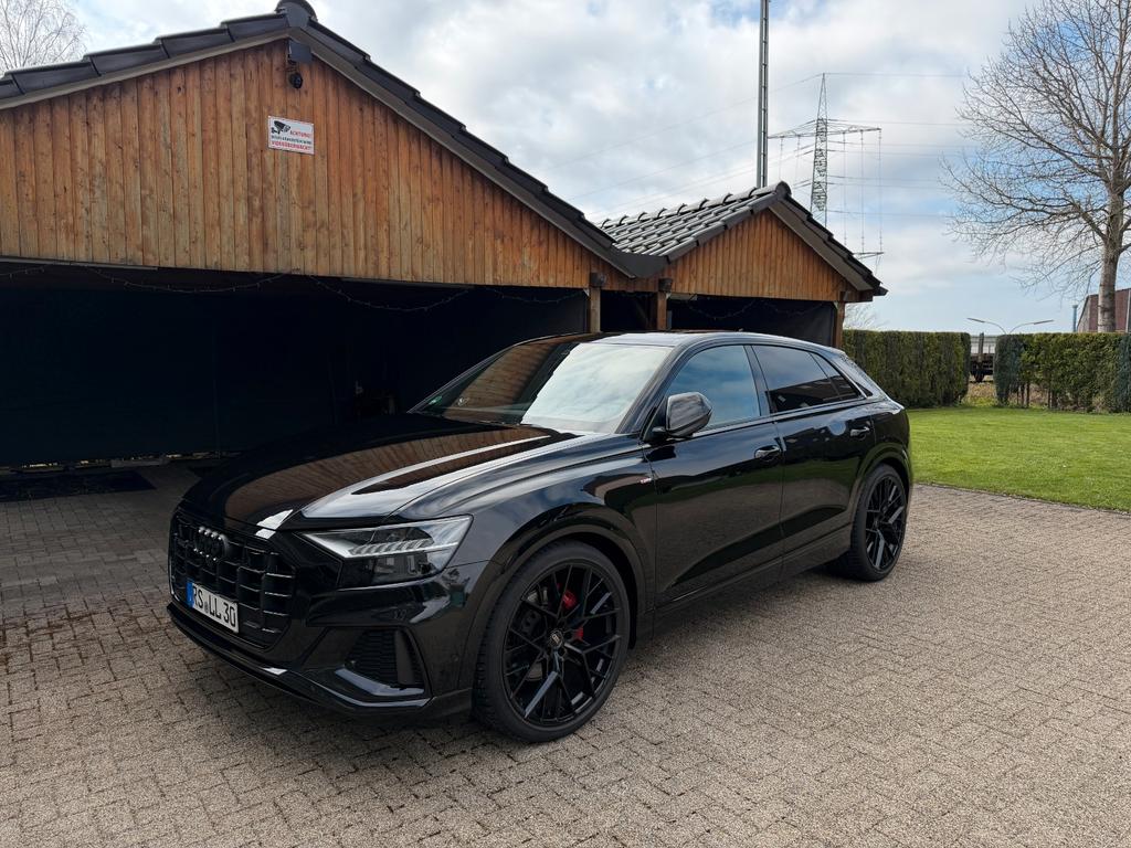 Audi Q8 2021