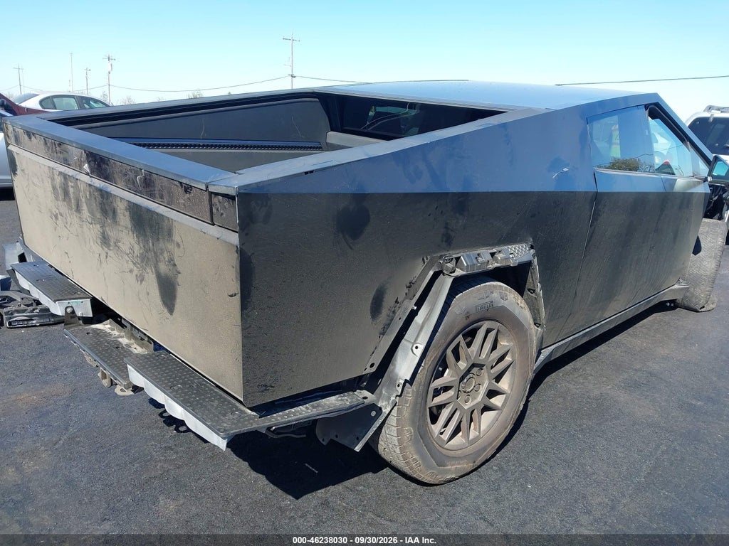 Tesla Cybertruck 2025