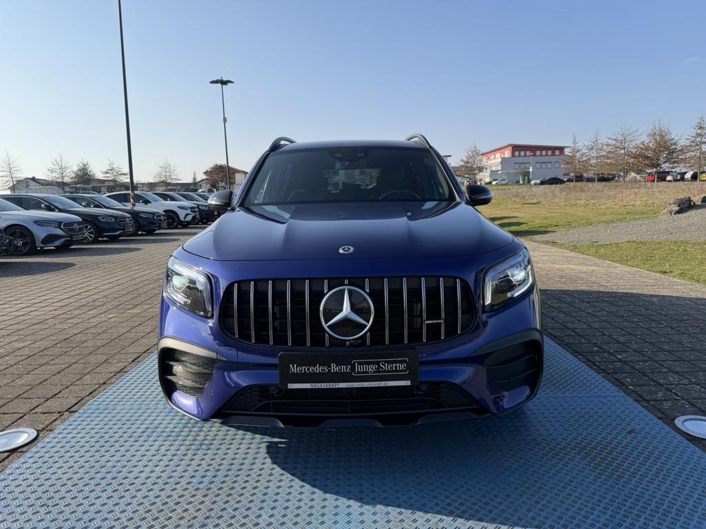 Mercedes-Benz GLB 35 AMG 2023