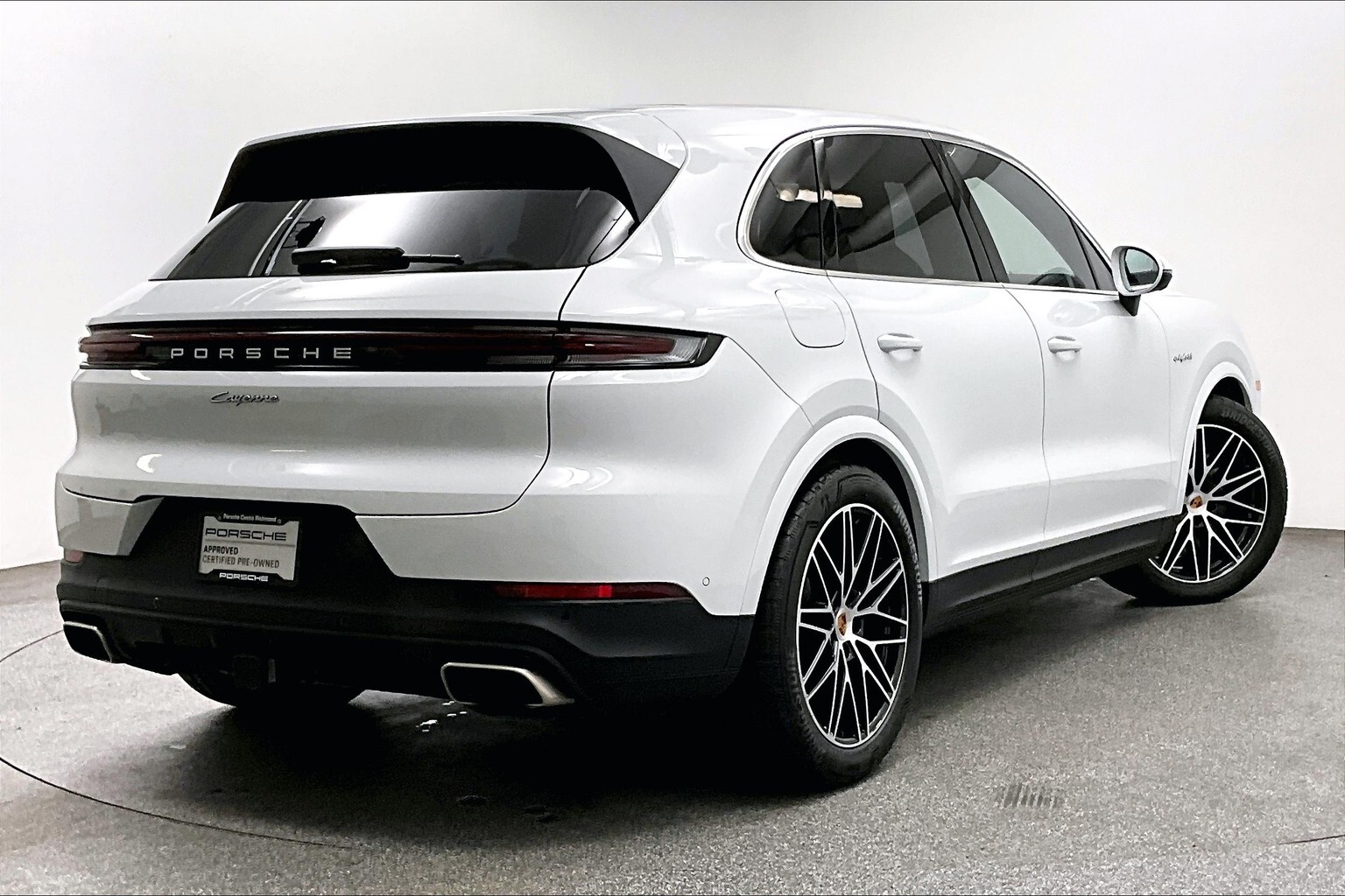 Porsche Cayenne 2025