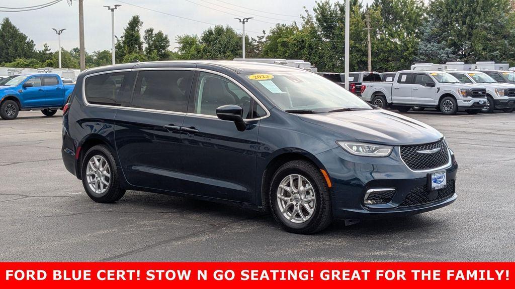 Chrysler Pacifica 2023