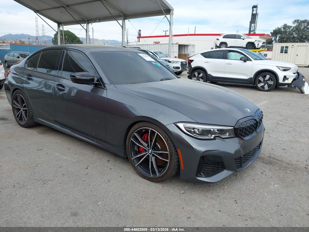 BMW 3 серии 2021