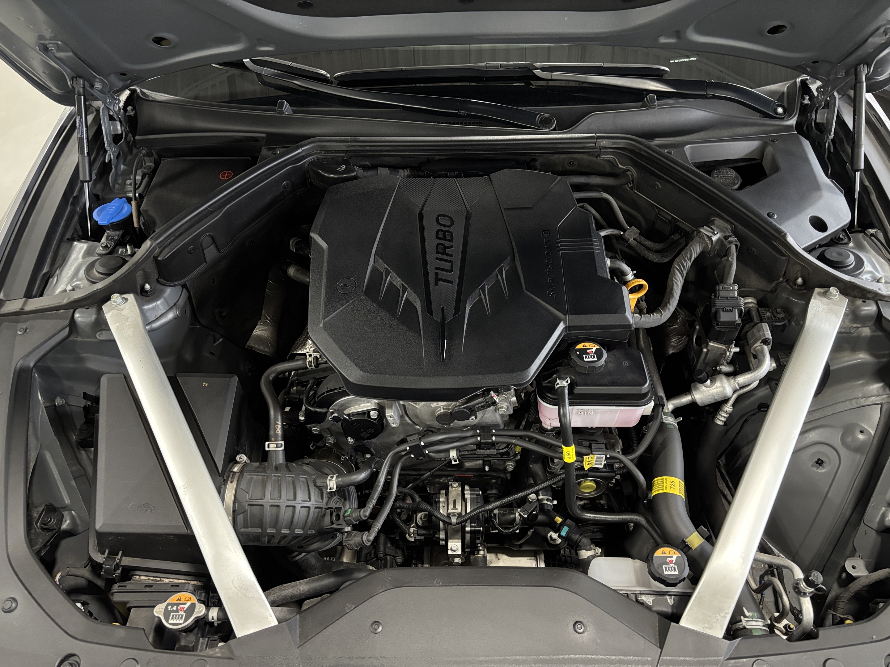 Genesis G70 2025