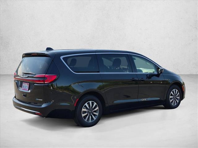 Chrysler Pacifica 2022
