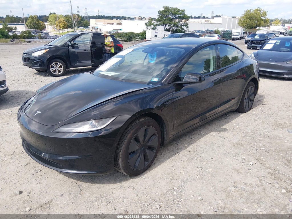 Tesla Model 3 2025