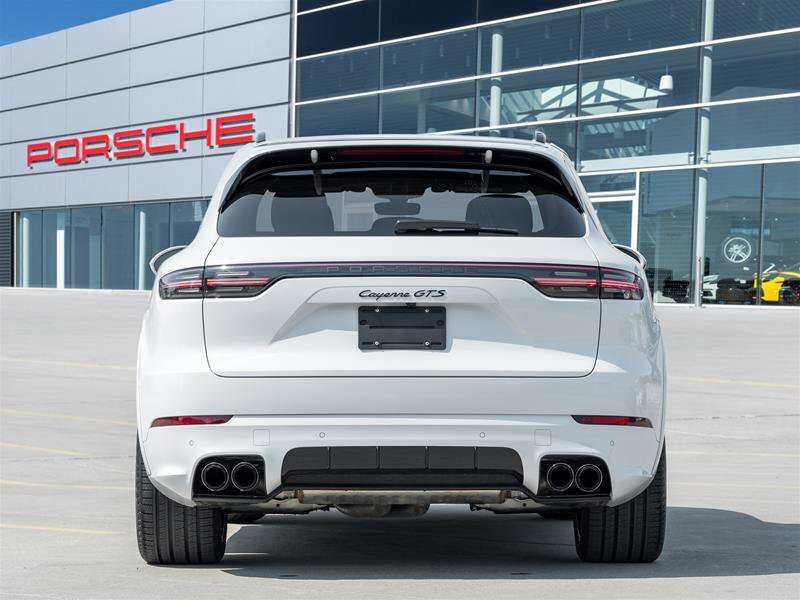 Porsche Cayenne 2023