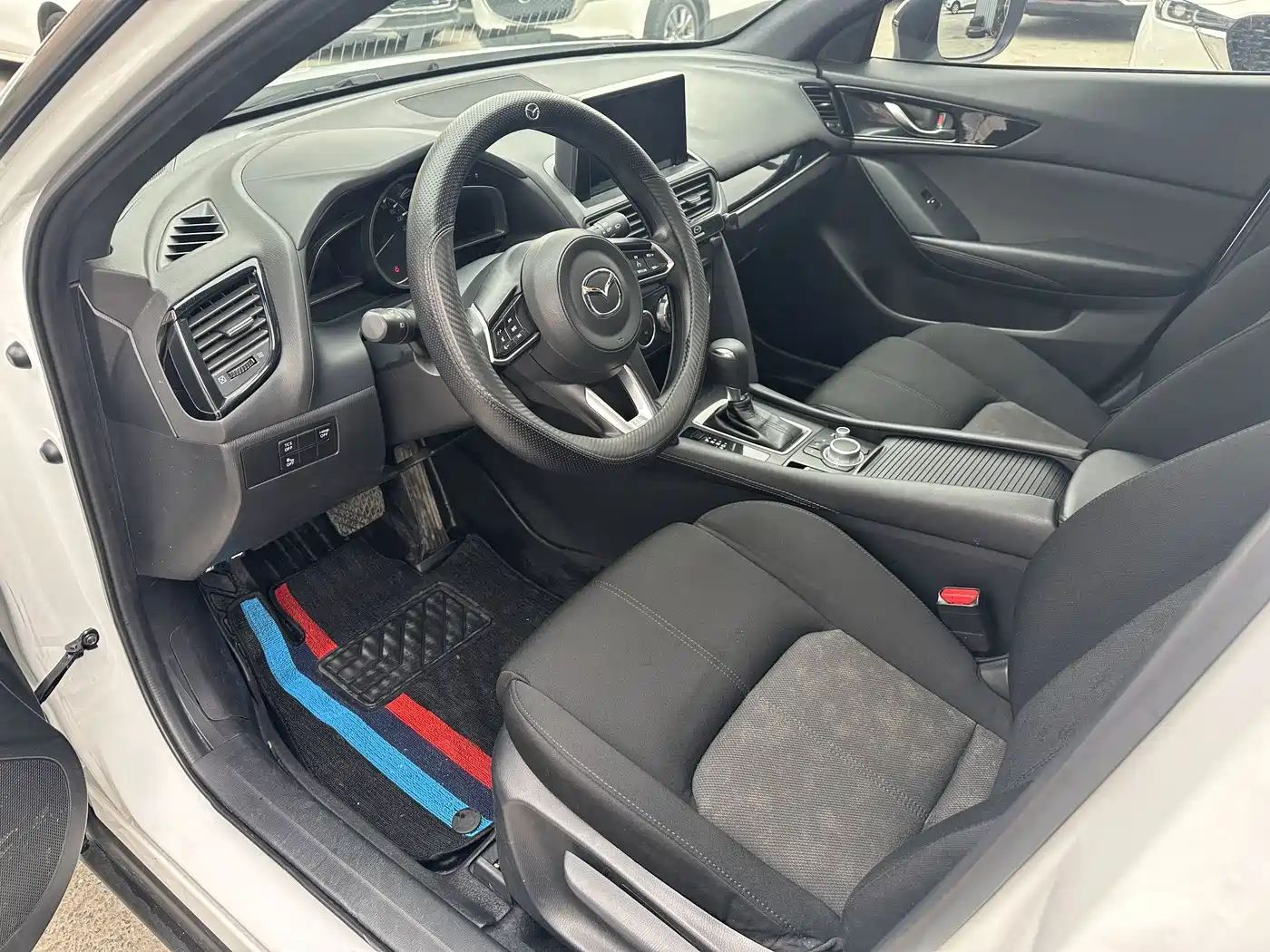 Mazda CX-4 2023