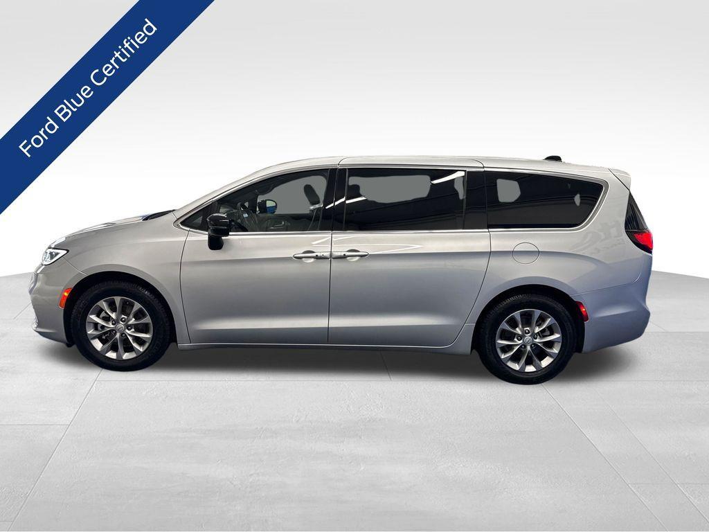Chrysler Pacifica 2026