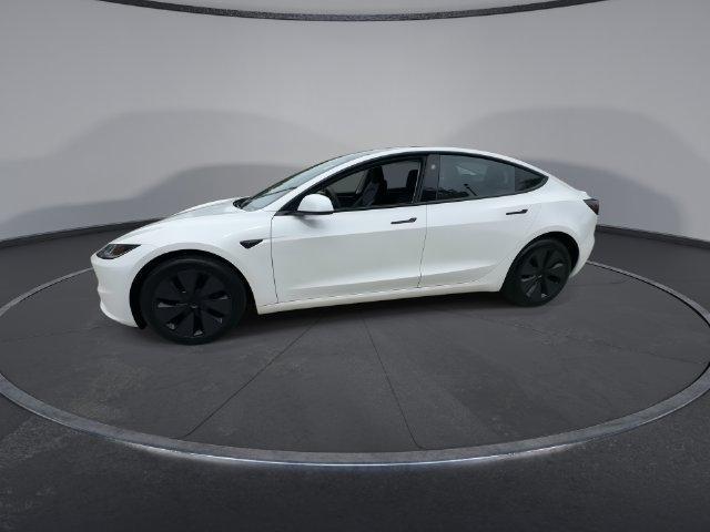 Tesla Model 3 2025