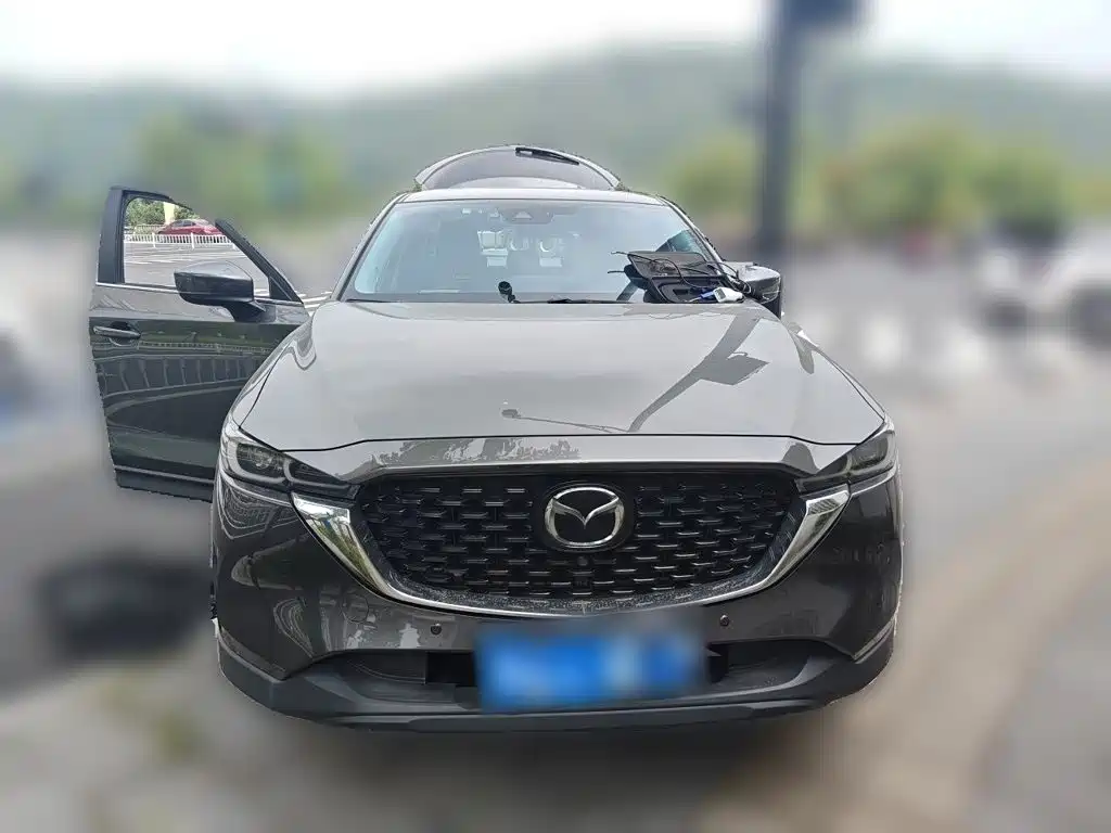 Mazda CX-5 2025