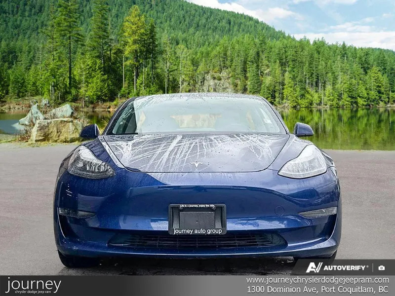 Tesla Model 3 2021