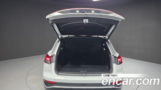 Audi Q4 e-tron 2022