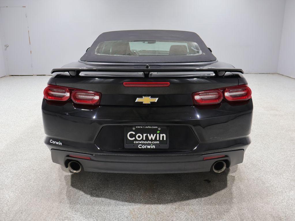 Chevrolet Camaro 2023