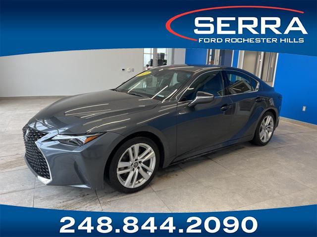 Lexus IS 300 2021