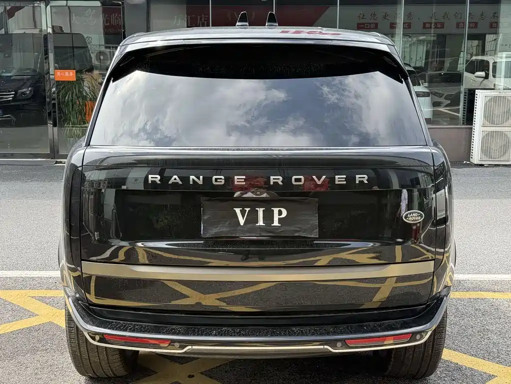 Land Rover Range Rover 2023
