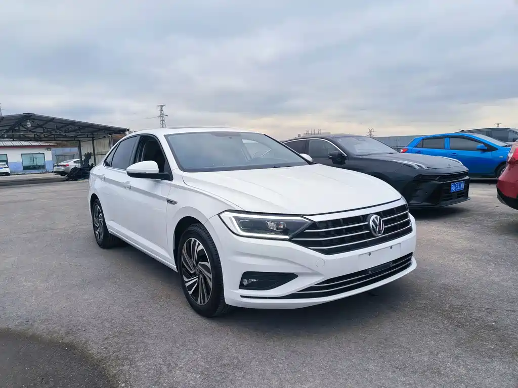 Volkswagen Jetta 2021