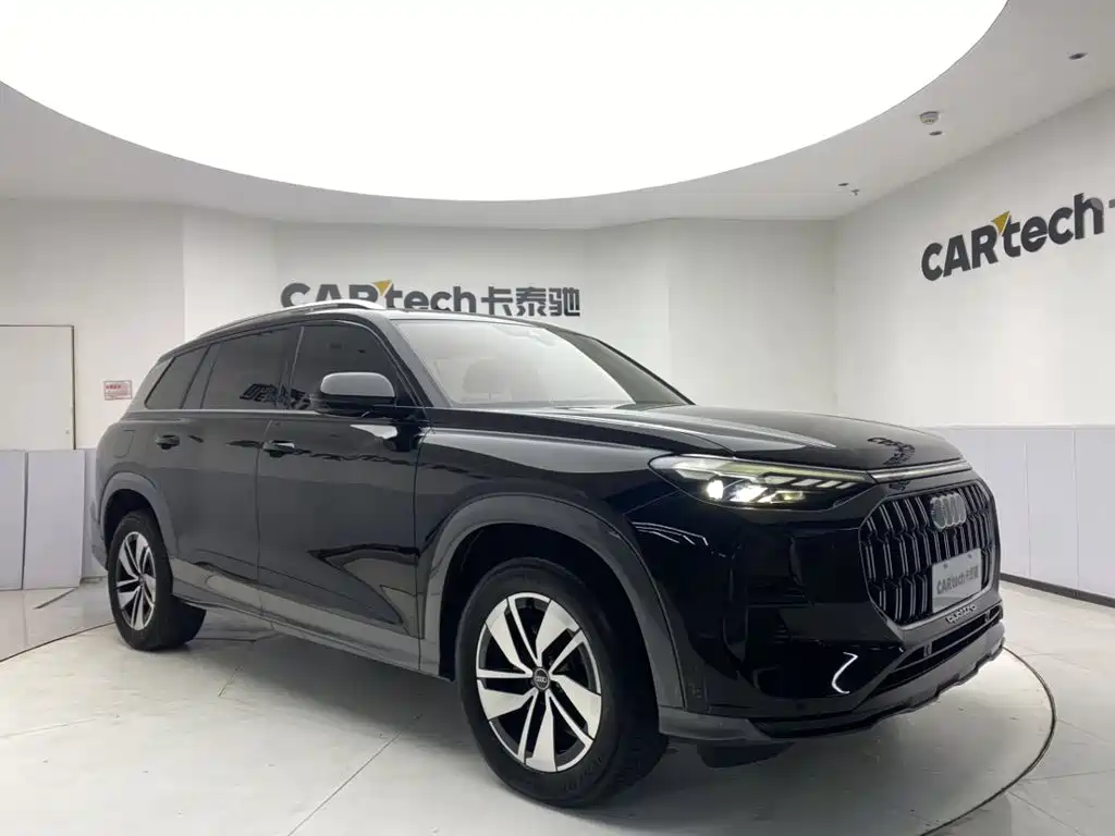 Audi Q6 2024