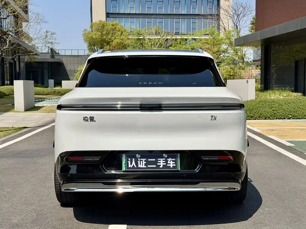 Zeekr 7X 2024