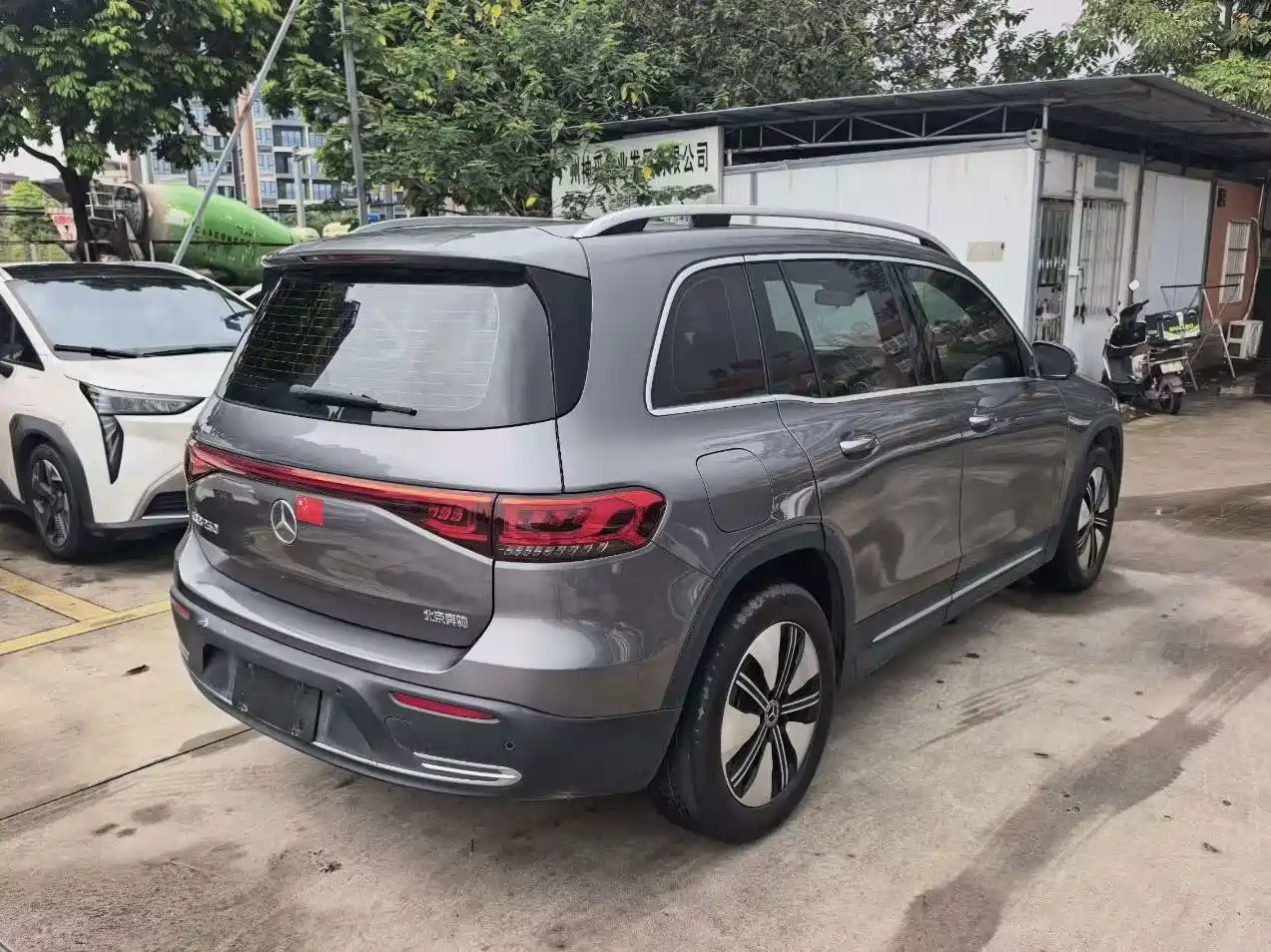 Mercedes-Benz EQB 2022