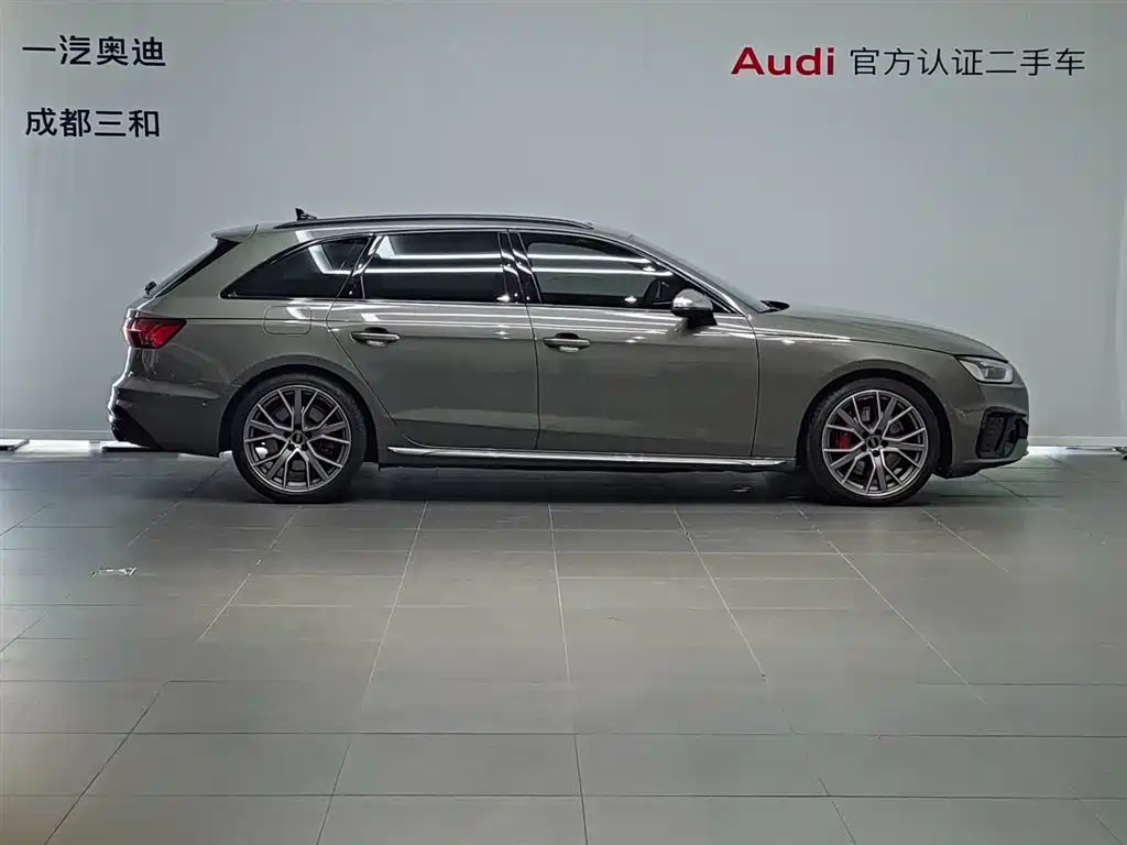 Audi S4 2025