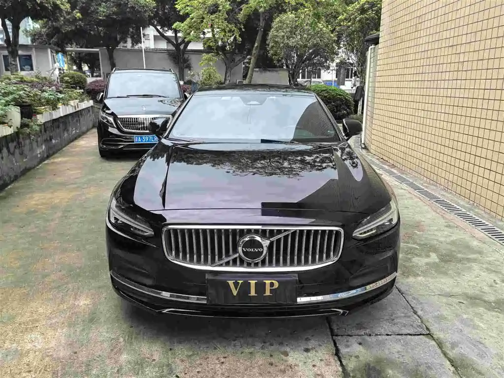Volvo S90 2022