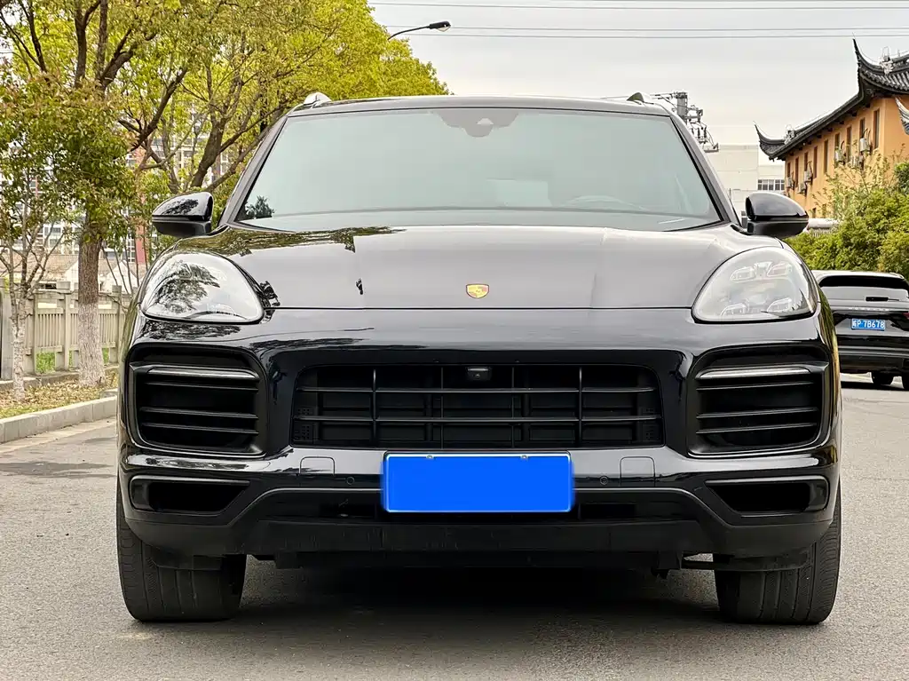 Porsche Cayenne 2022