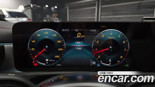 Mercedes-Benz CLA 2021