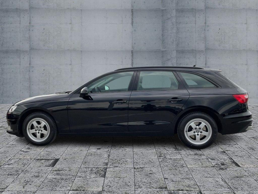 Audi A4 2022