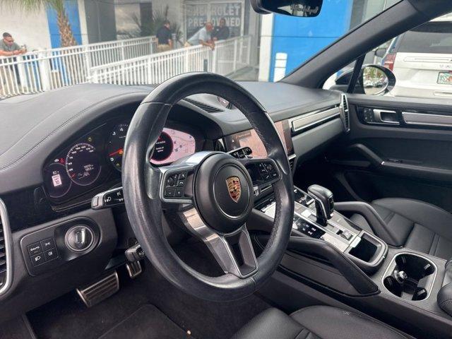 Porsche Cayenne 2023