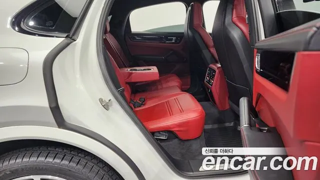 Porsche Cayenne 2020