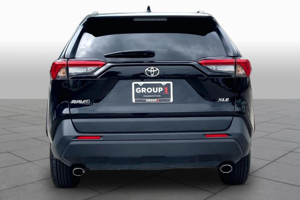 Toyota RAV4 2025