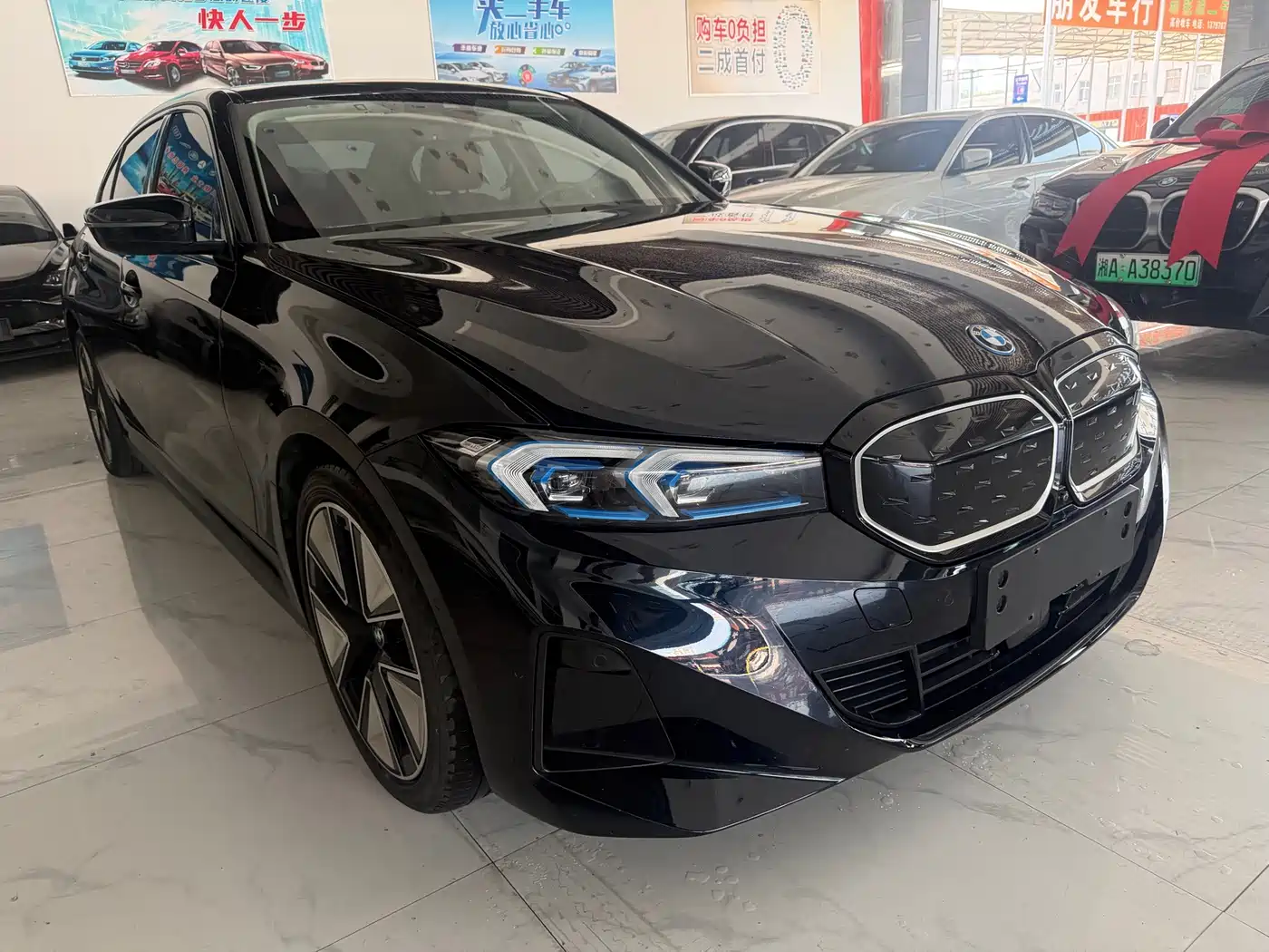 BMW i3 2024