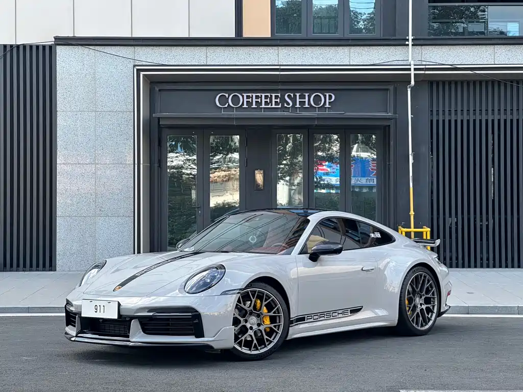 Porsche 911 2024