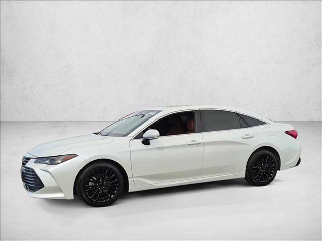 Toyota Avalon 2022