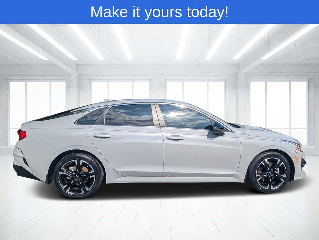 Kia K5 2023